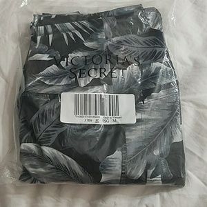 PINK VS Ultimate high waist pocket with mesh